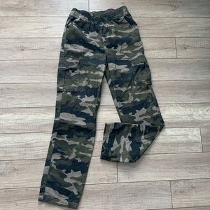 🌼Camo Boys Pants